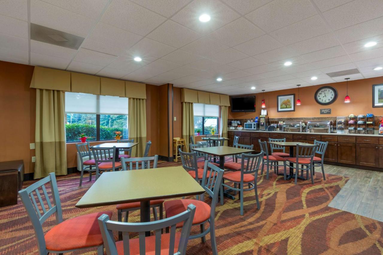 Best Western Seneca-Clemson Buitenkant foto