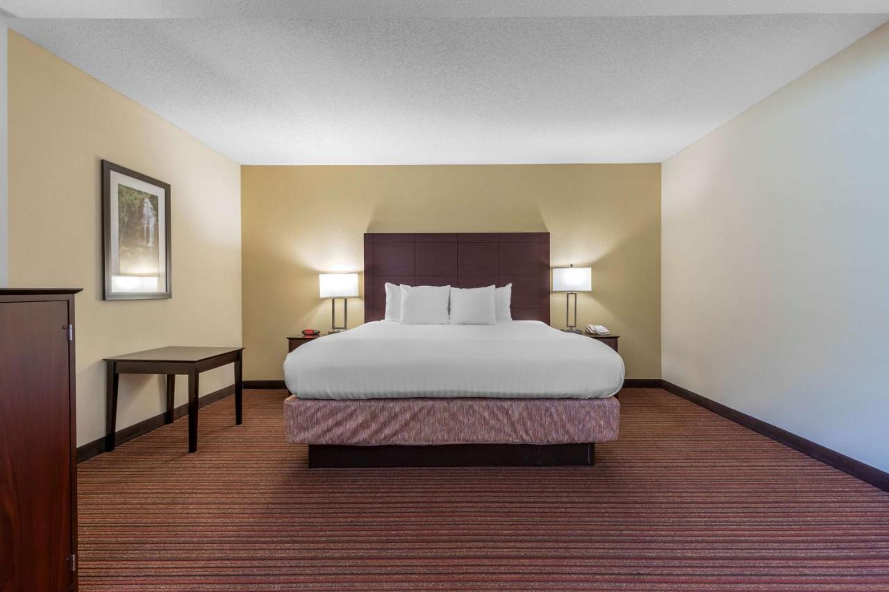 Best Western Seneca-Clemson Buitenkant foto